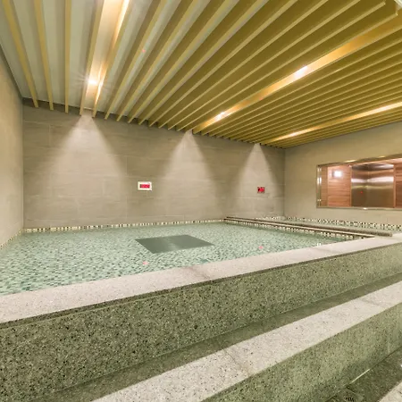 Howard Johnson By Wyndham Incheon Airport-3